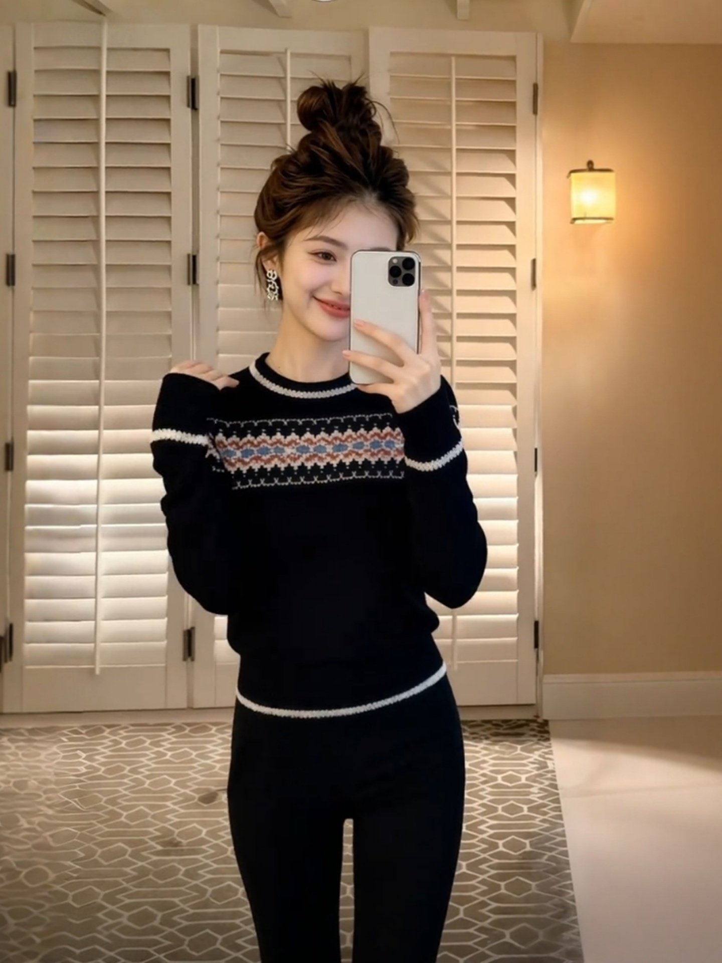 유니크 디자인 블랙 니트 스웨터 여성 패셔너블 자수 봄 - Embroidery Unique Design 리뷰 및 가격