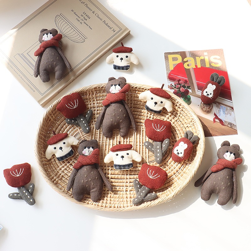 토끼 브로치 빨간 스카프 곰 튤립 핀 귀여운 동물 테마 - Embroidery Rabbit 리뷰 및 가격