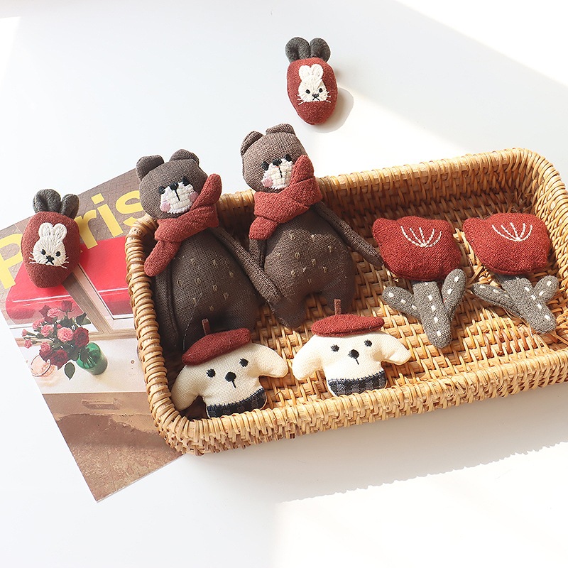 토끼 브로치 빨간 스카프 곰 튤립 핀 귀여운 동물 테마 - Embroidery Rabbit 리뷰 및 가격